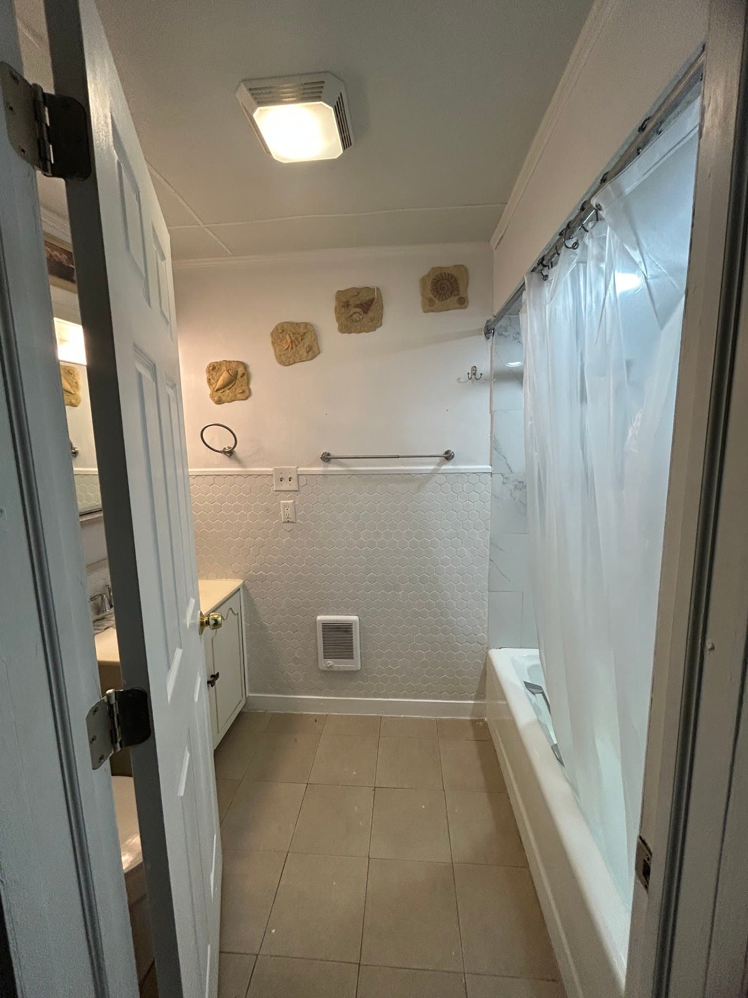 Mahanoy City Townhome: 700 E Mahanoy St
