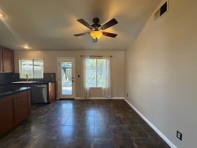 Rocklin House: 4758 Stuart St