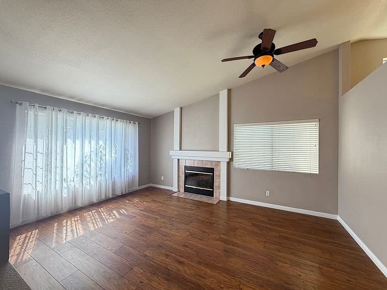 Rocklin House: 4758 Stuart St