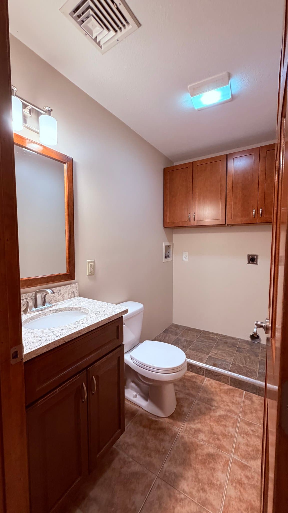 Westfield Multiplex: 683 Russell Rd
