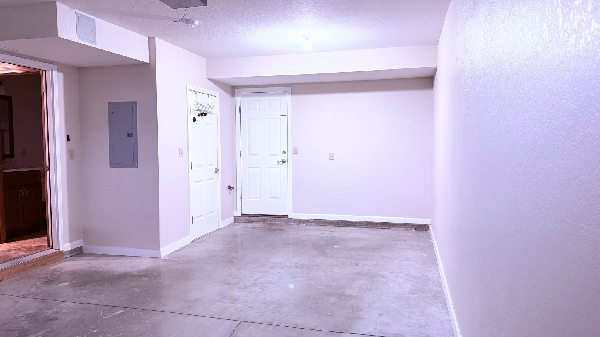 Westfield Multiplex: 683 Russell Rd