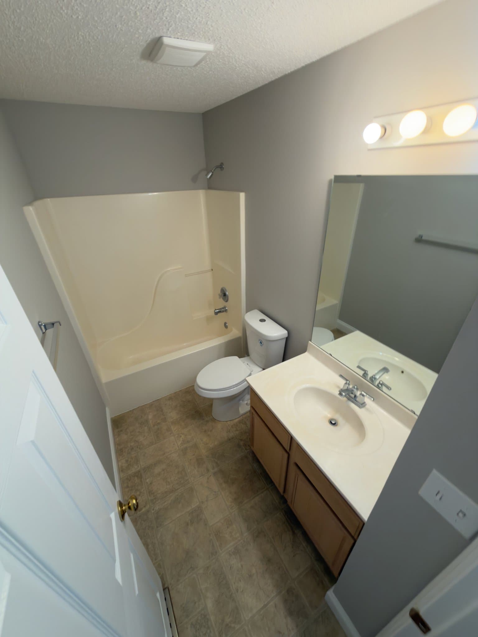Saint Charles House: 1722 Doris Walter Ln