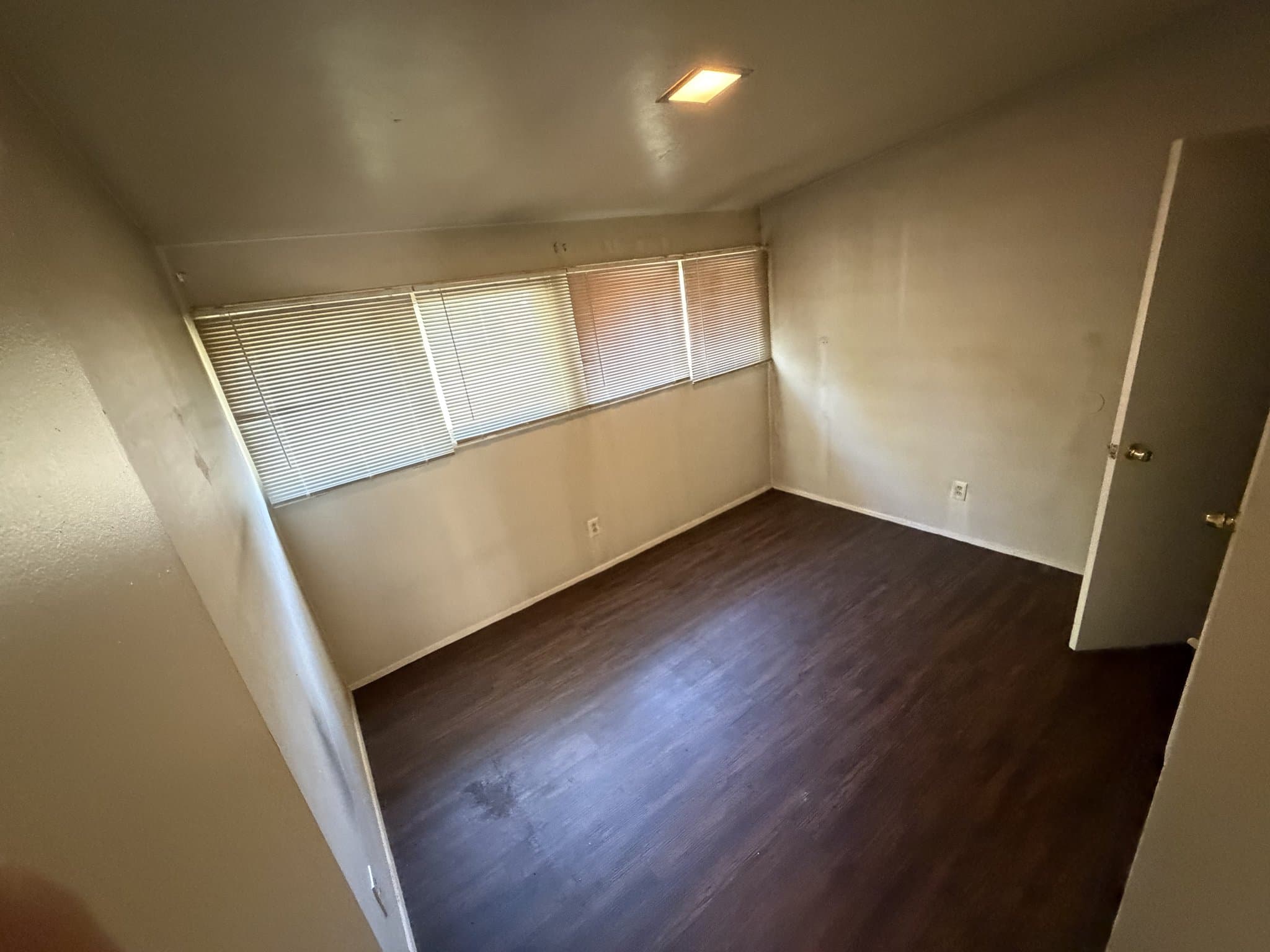 Saint Louis House: 6654 Bitteroot Ln