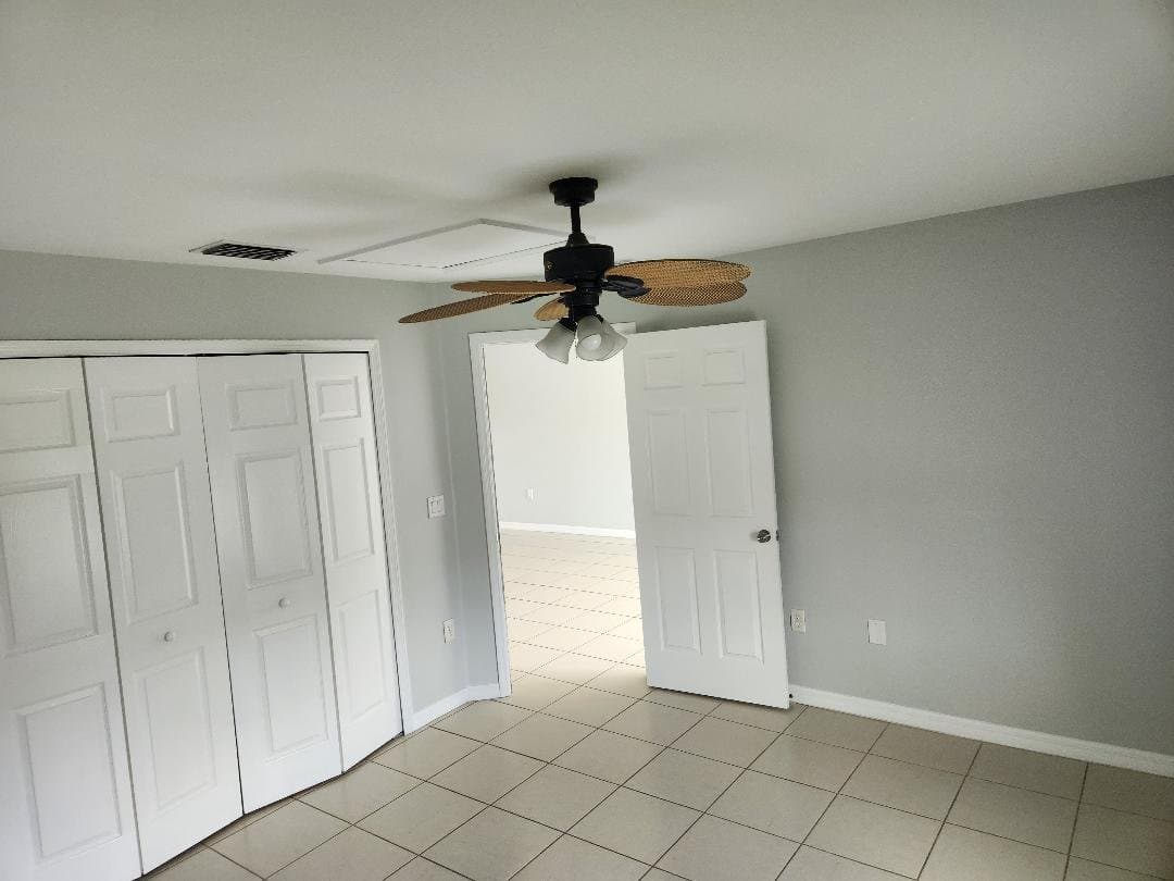 Cape Coral House: 610 SE 14th Ter