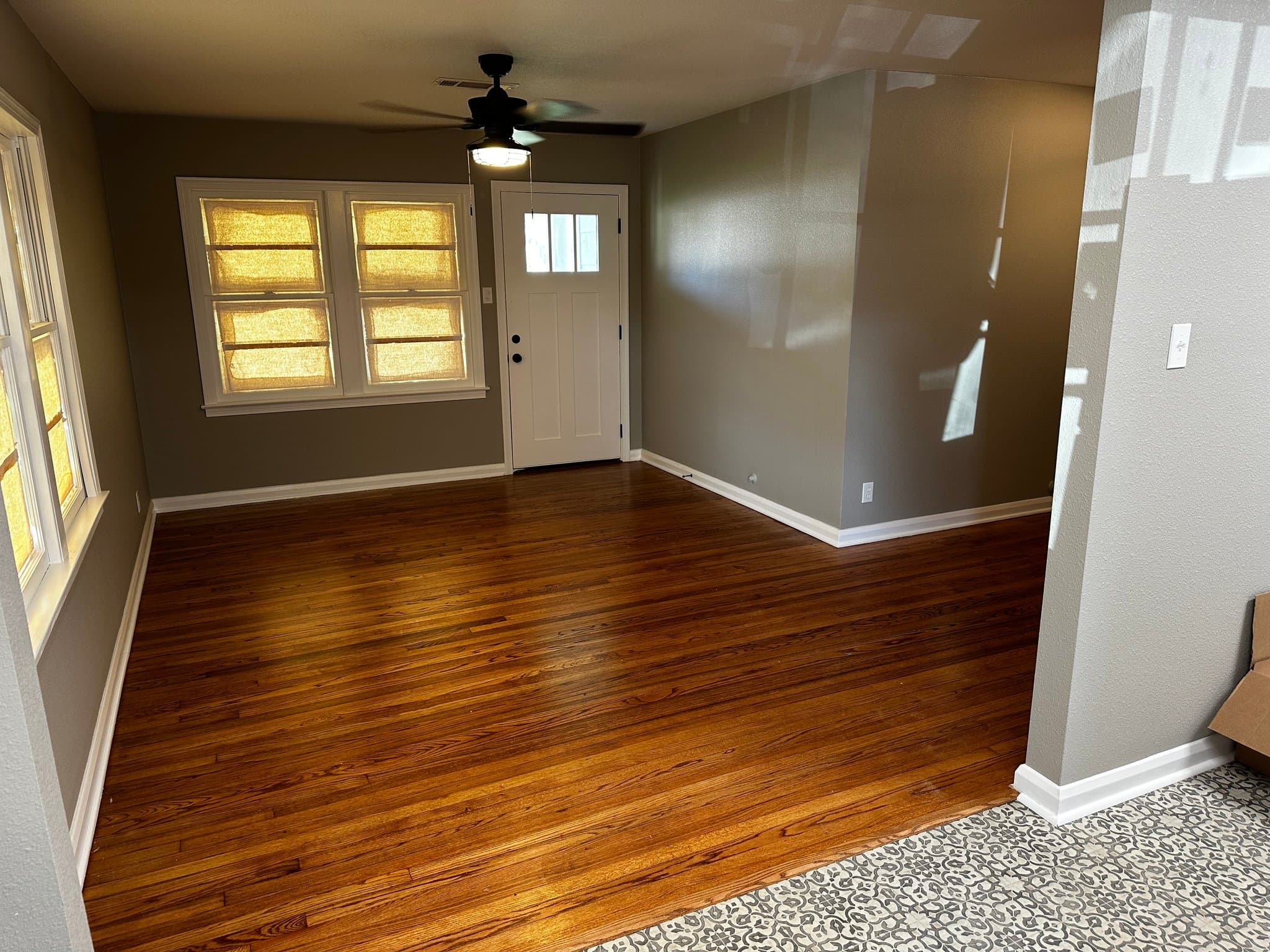 Groves House: 5209 Main Ave