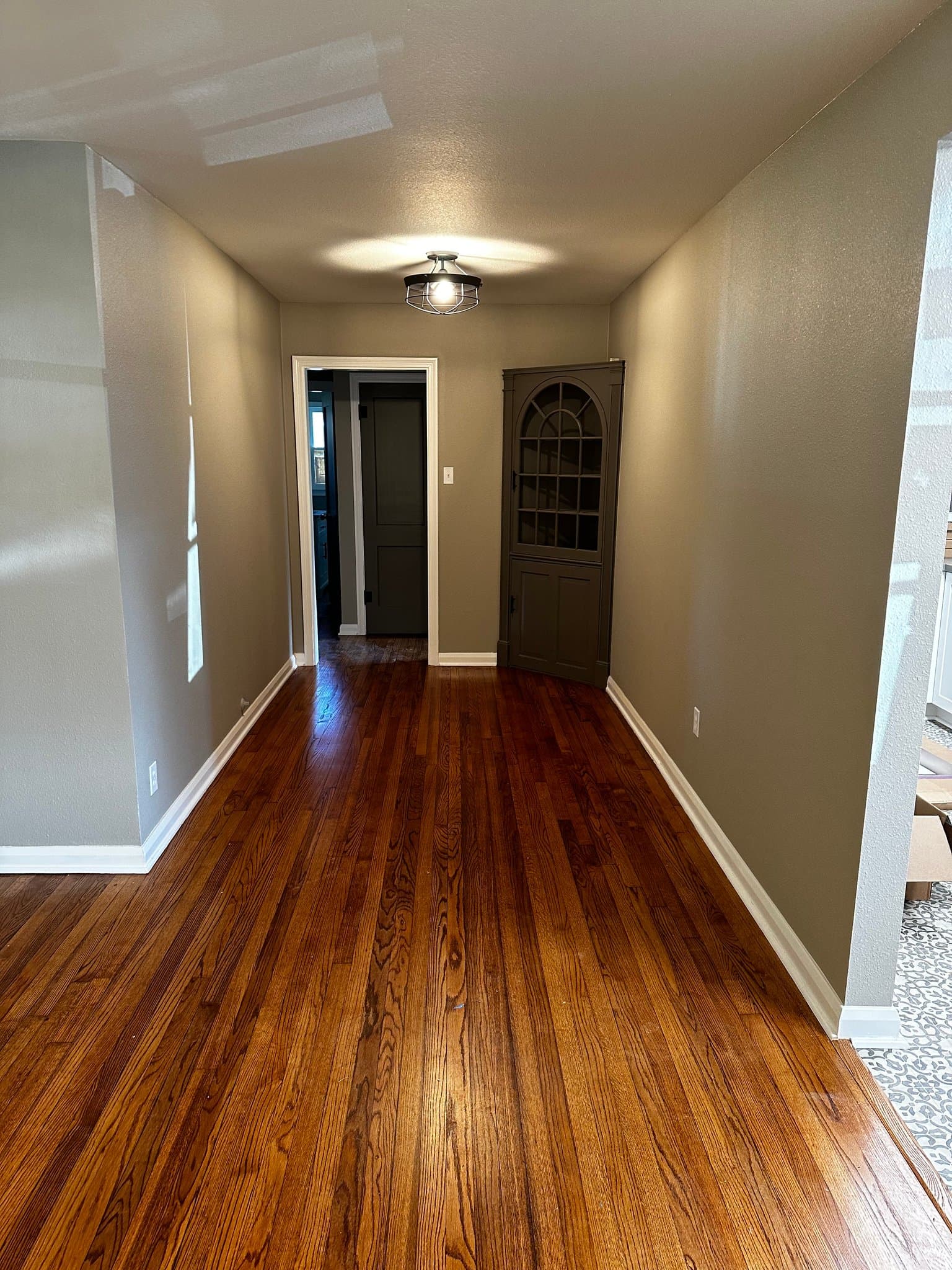 Groves House: 5209 Main Ave
