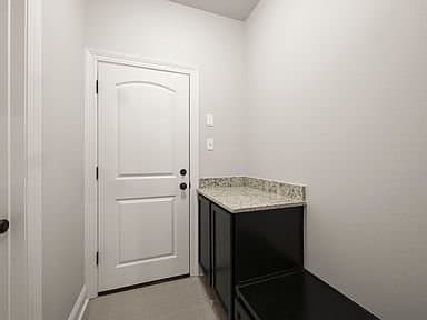 Baton Rouge House: 9346 Falling Oak Dr