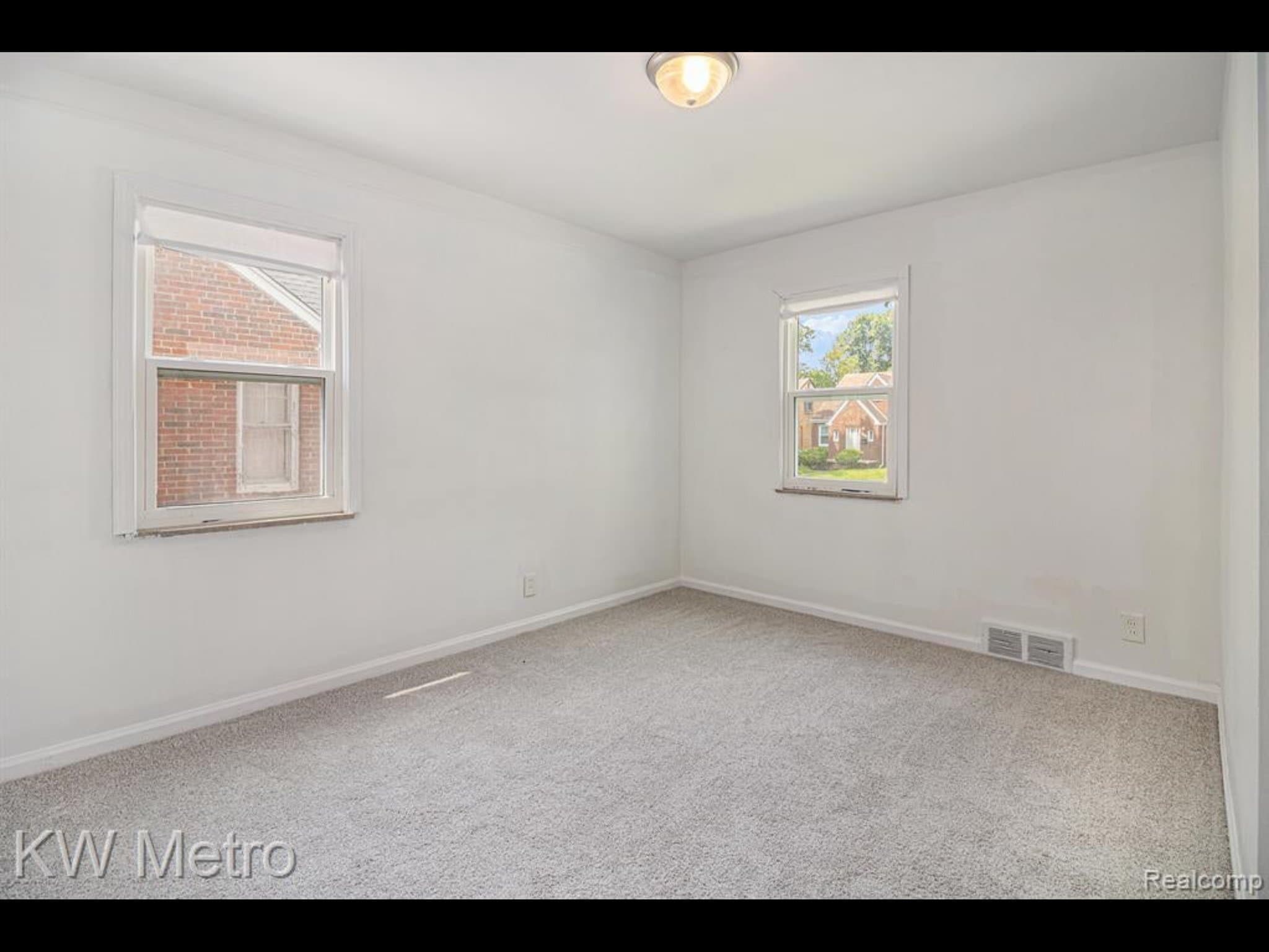Detroit House: 11416 Pierson St