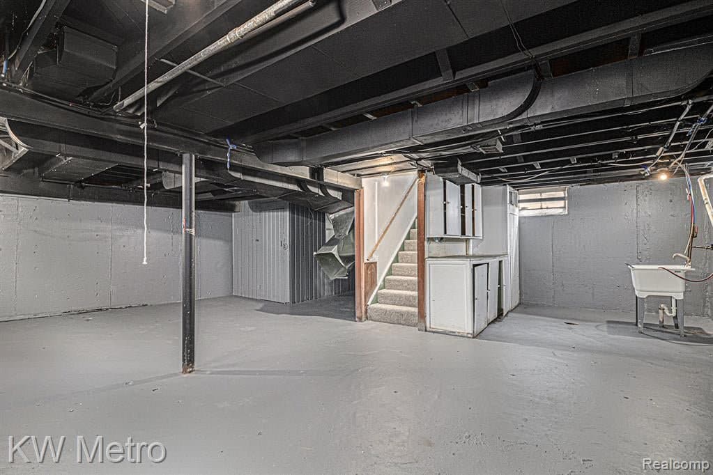 Detroit House: 11416 Pierson St