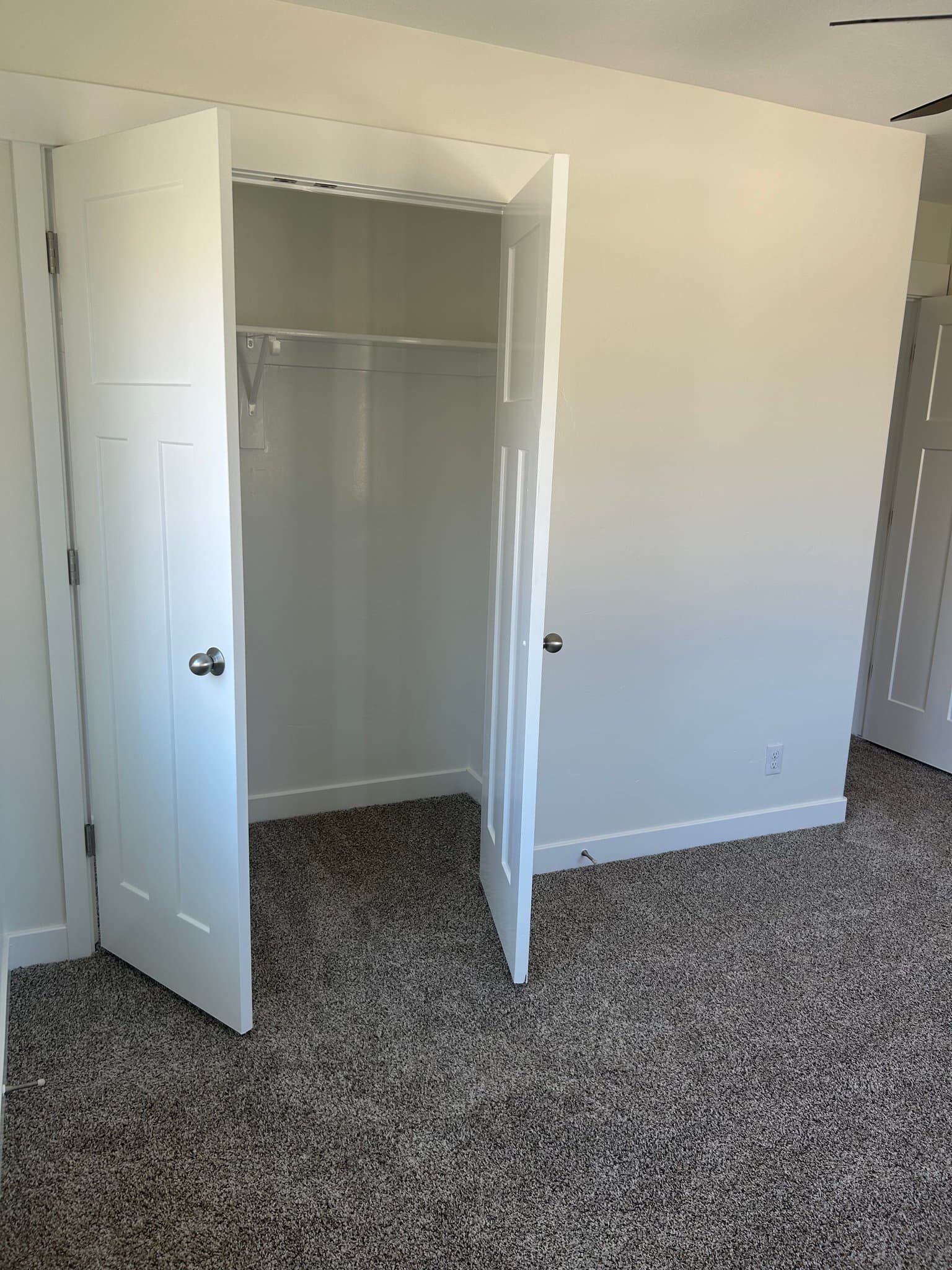 Centerville Single Room: 258 W 680 N