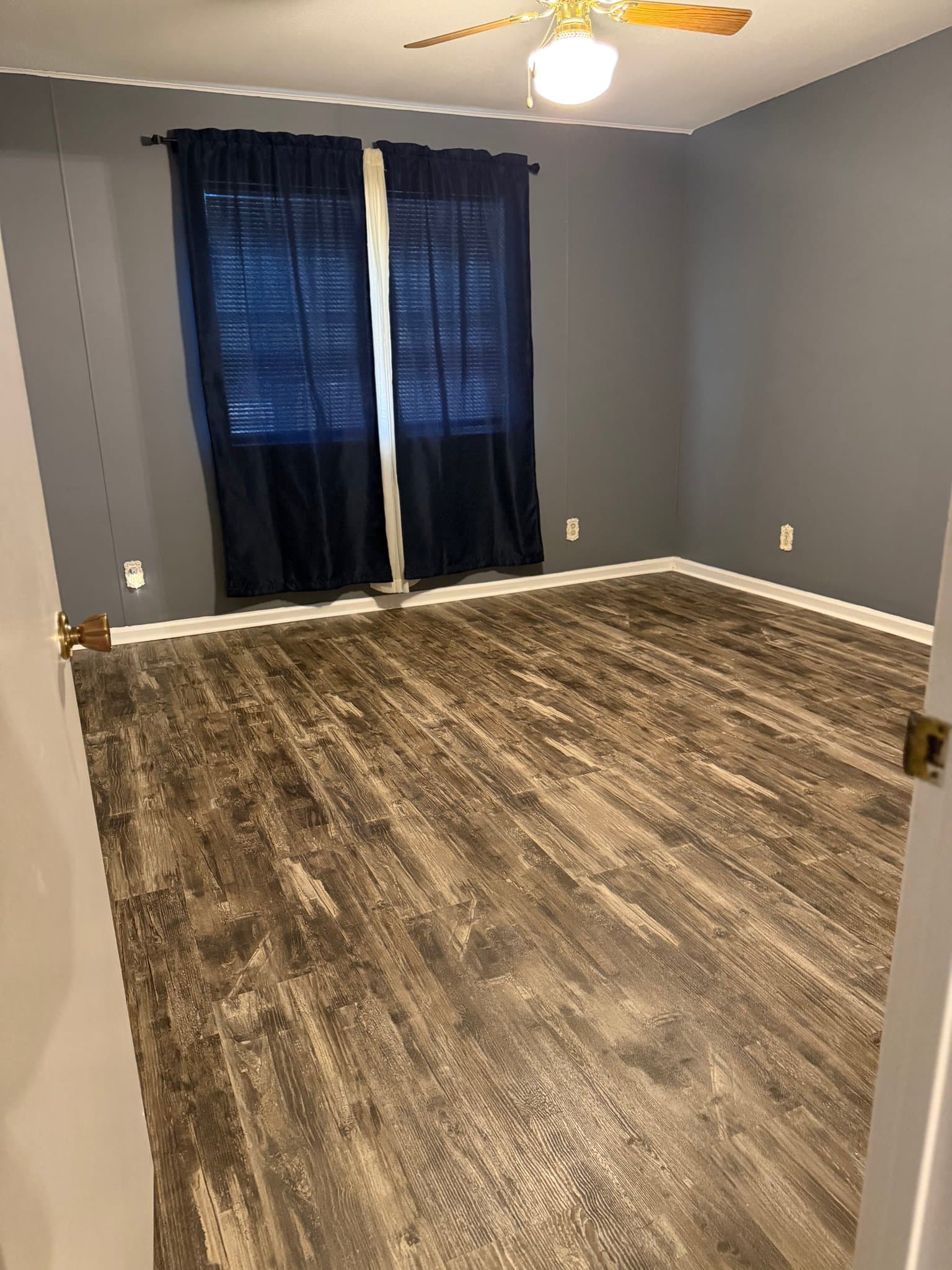 Hot Spring Condo: 125 Carl Dr.