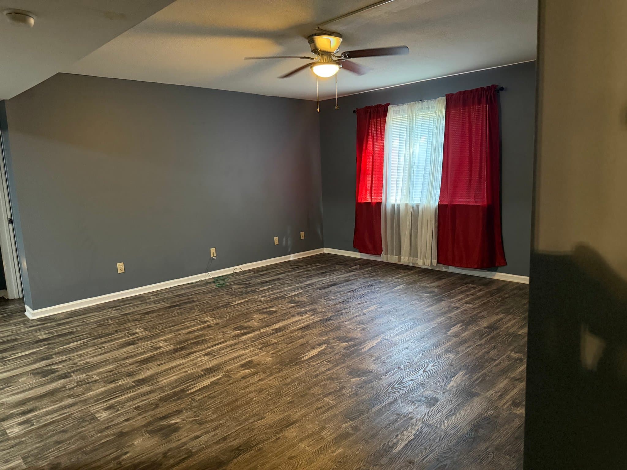 Hot Spring Condo: 125 Carl Dr.