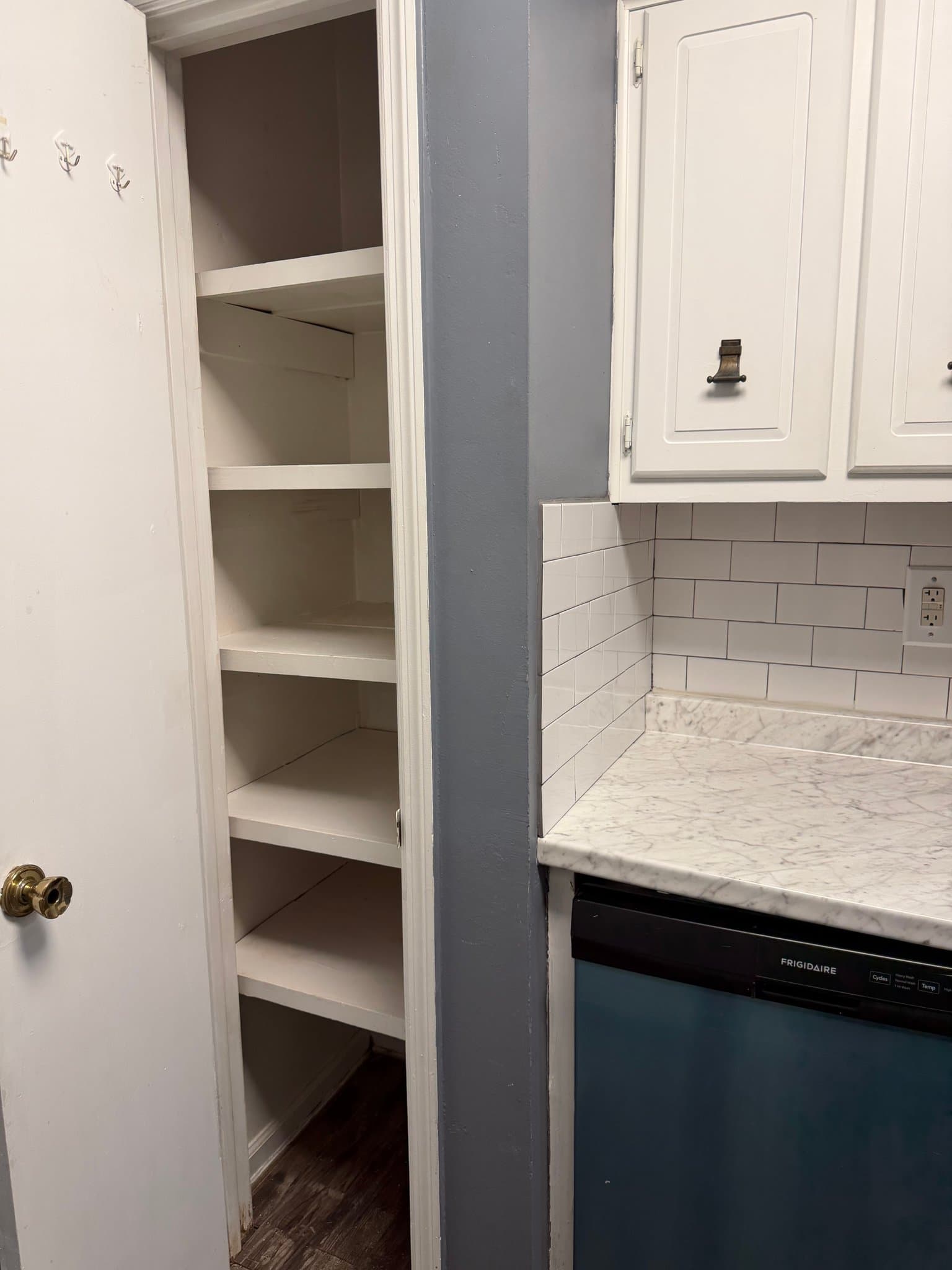Hot Spring Condo: 125 Carl Dr.