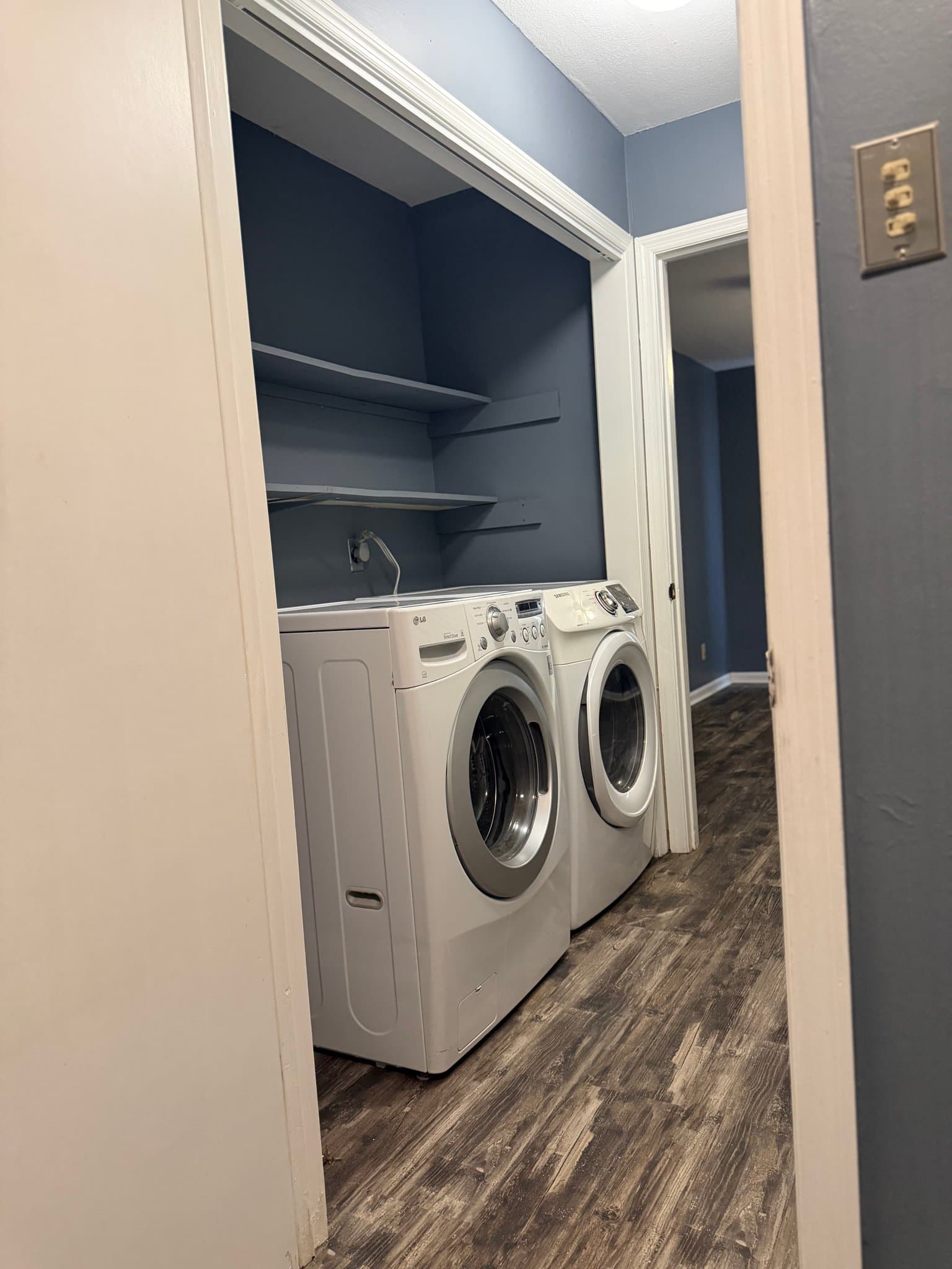 Hot Spring Condo: 125 Carl Dr.