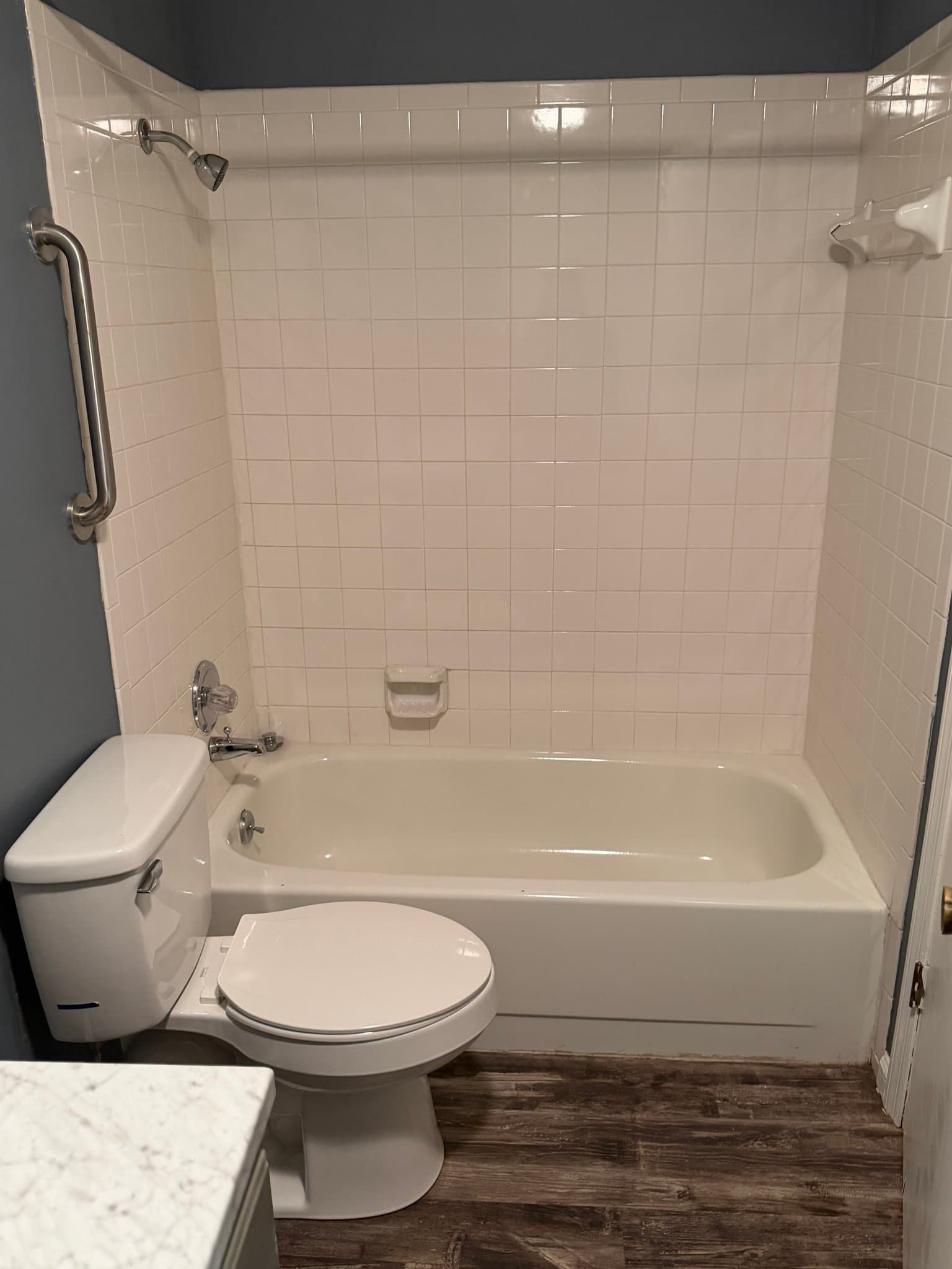 Hot Spring Condo: 125 Carl Dr.