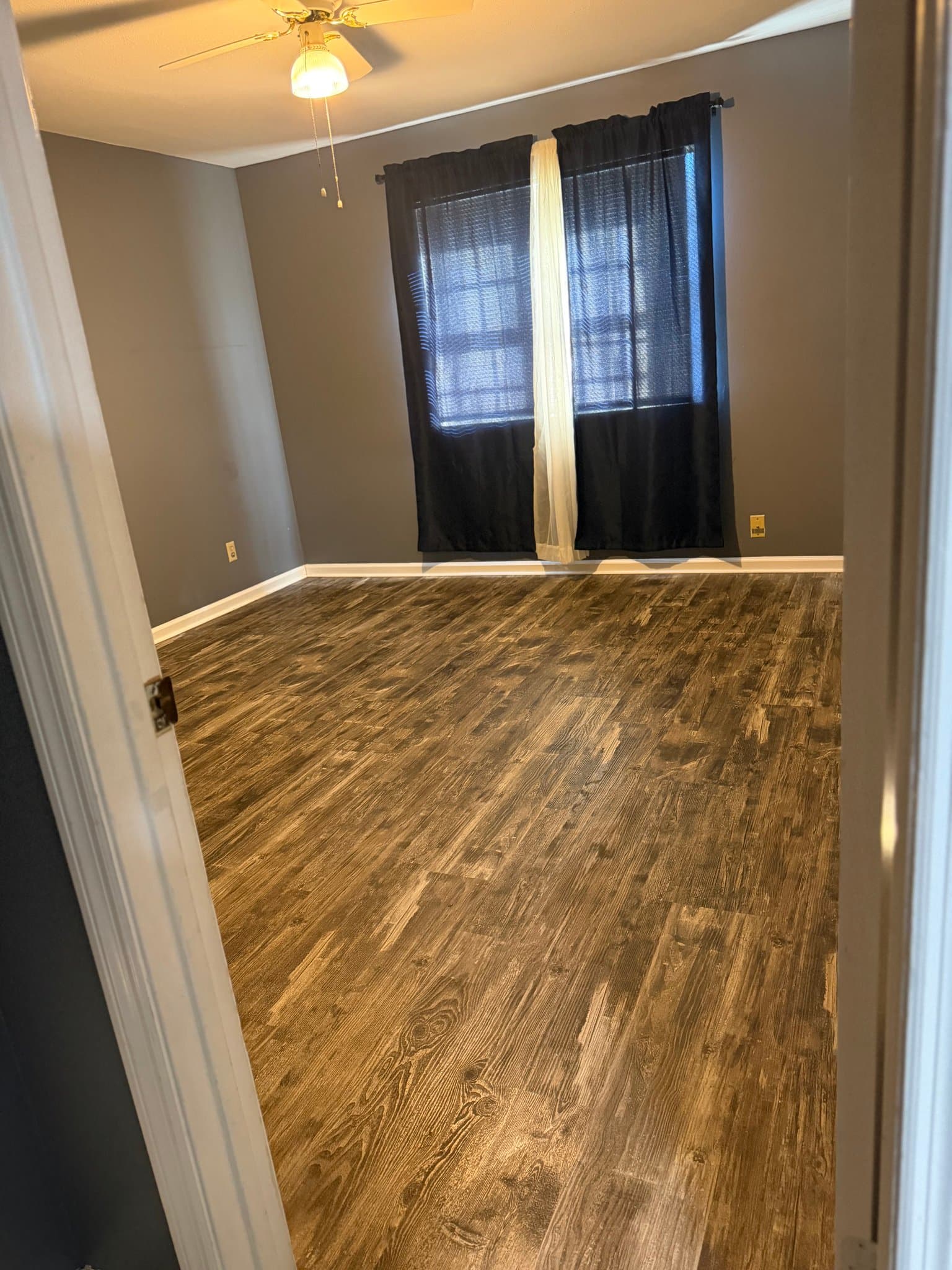 Hot Spring Condo: 125 Carl Dr.