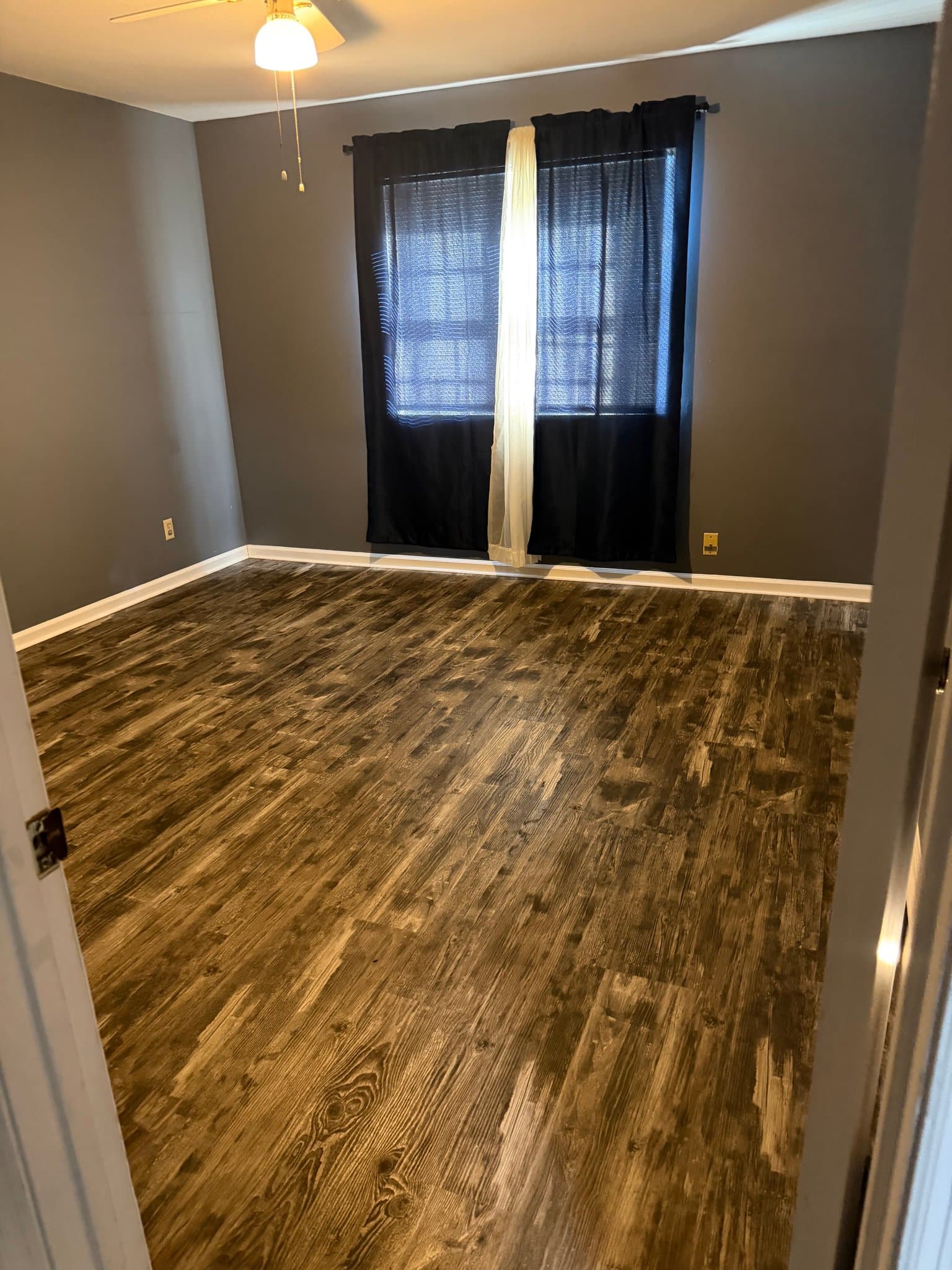 Hot Spring Condo: 125 Carl Dr.