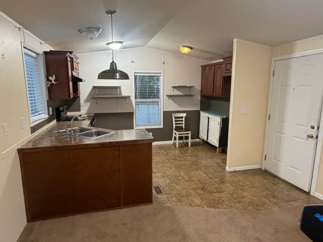 Gresham House: 2696 SE Palmquist Rd