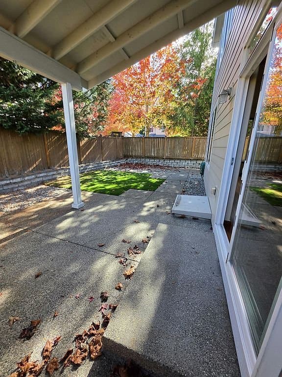 Lacey House: 4818 Stonegate St SE