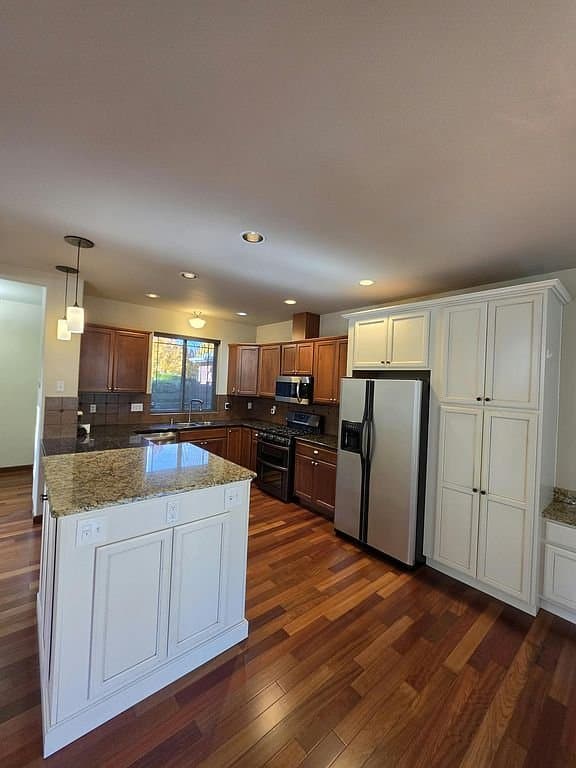 Lacey House: 4818 Stonegate St SE