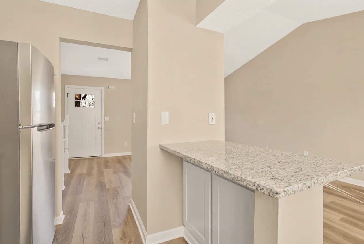 Stone Mountain House: 4625 High Collier Walk