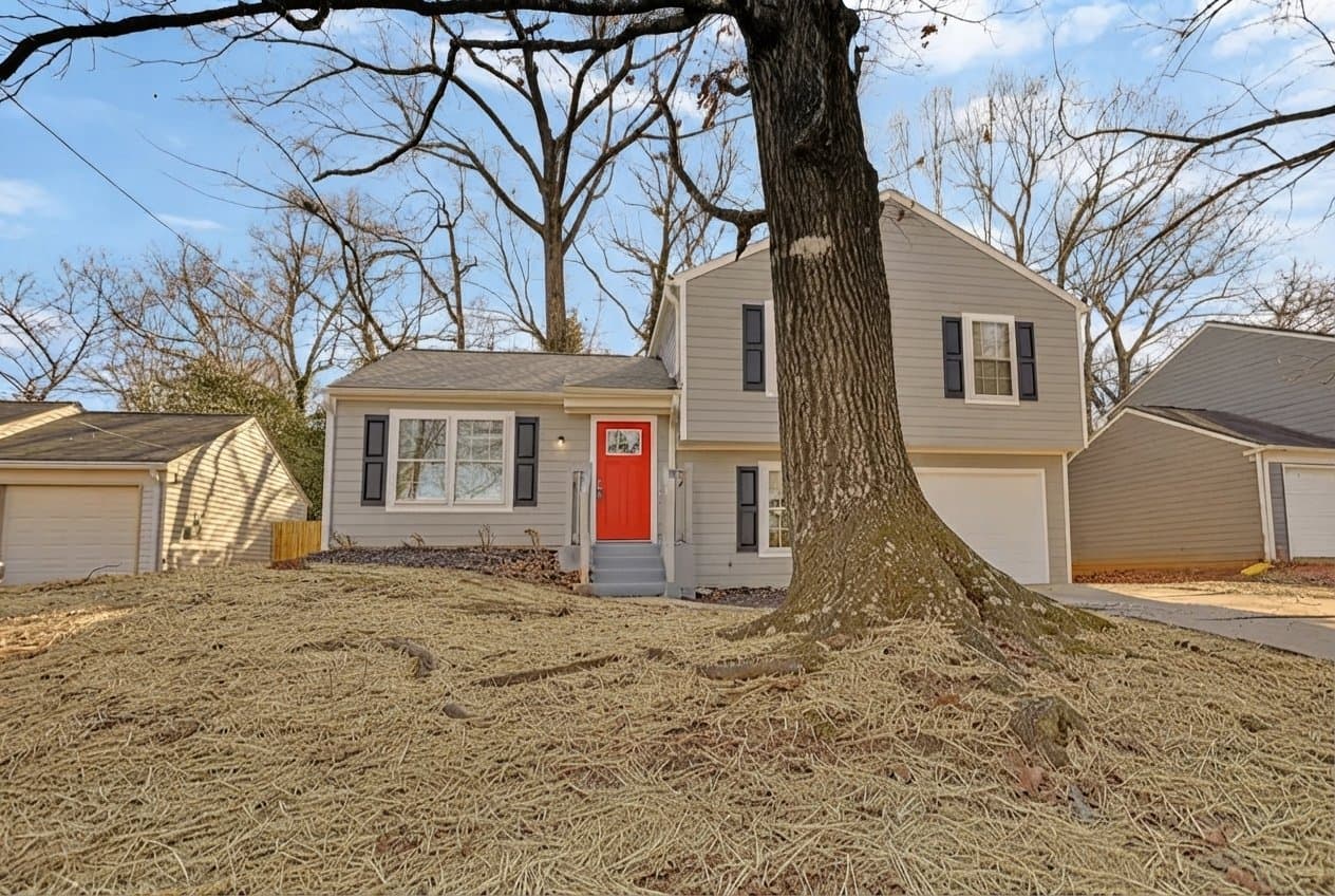 Stone Mountain House: 4625 High Collier Walk