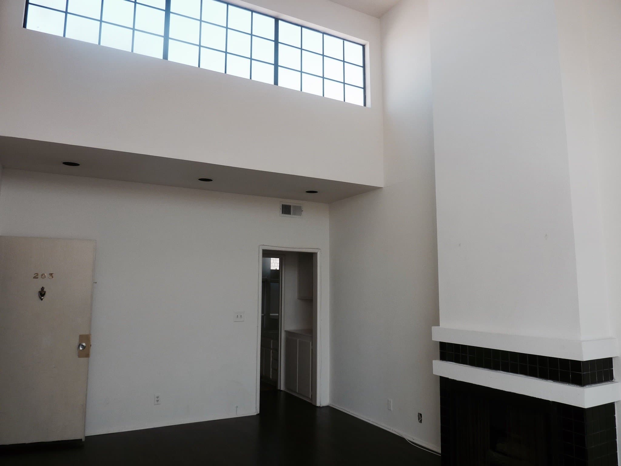Los Angeles Multiplex: 3648 Motor Avenue