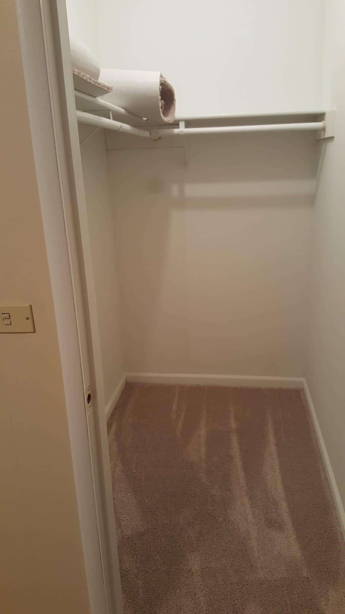 Anchorage Multiplex: 14231 Sunview Dr