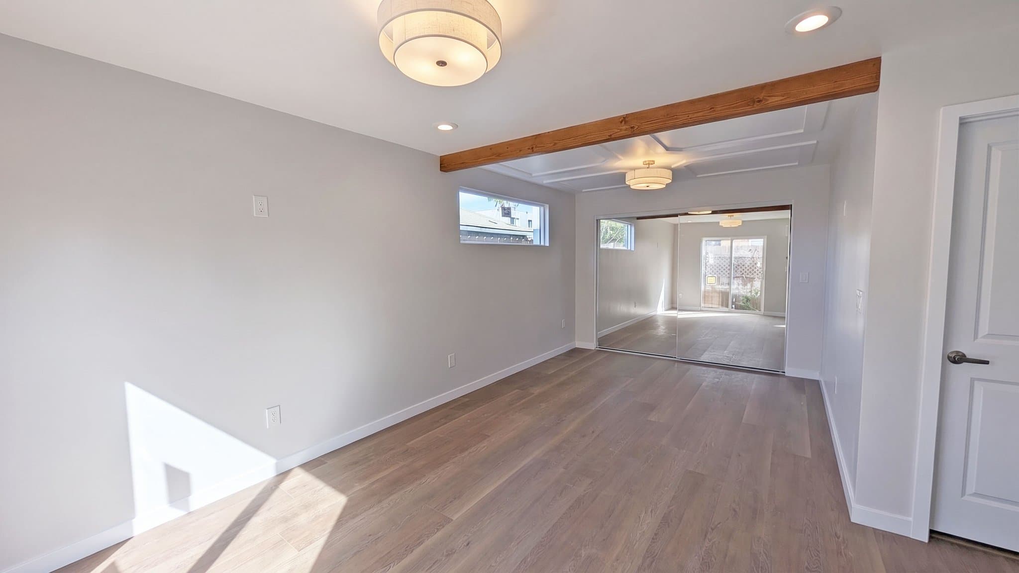 San Diego Condo: 4896 Doliva Drive