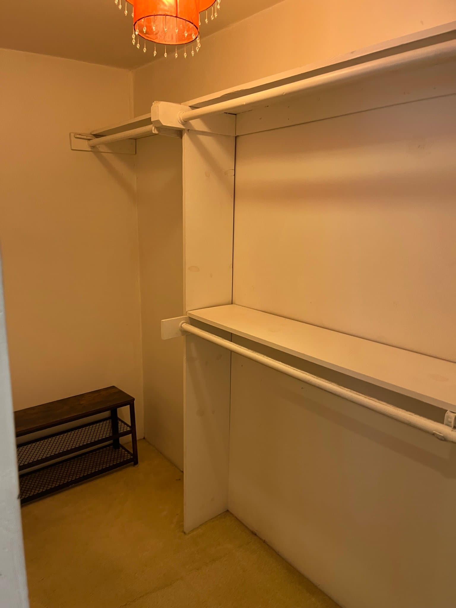 Los Angeles Single Room: 4528 5th Ave