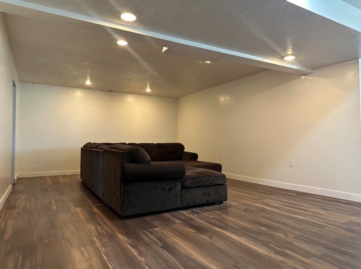 West Haven Apartment: 2181 S 2700 W