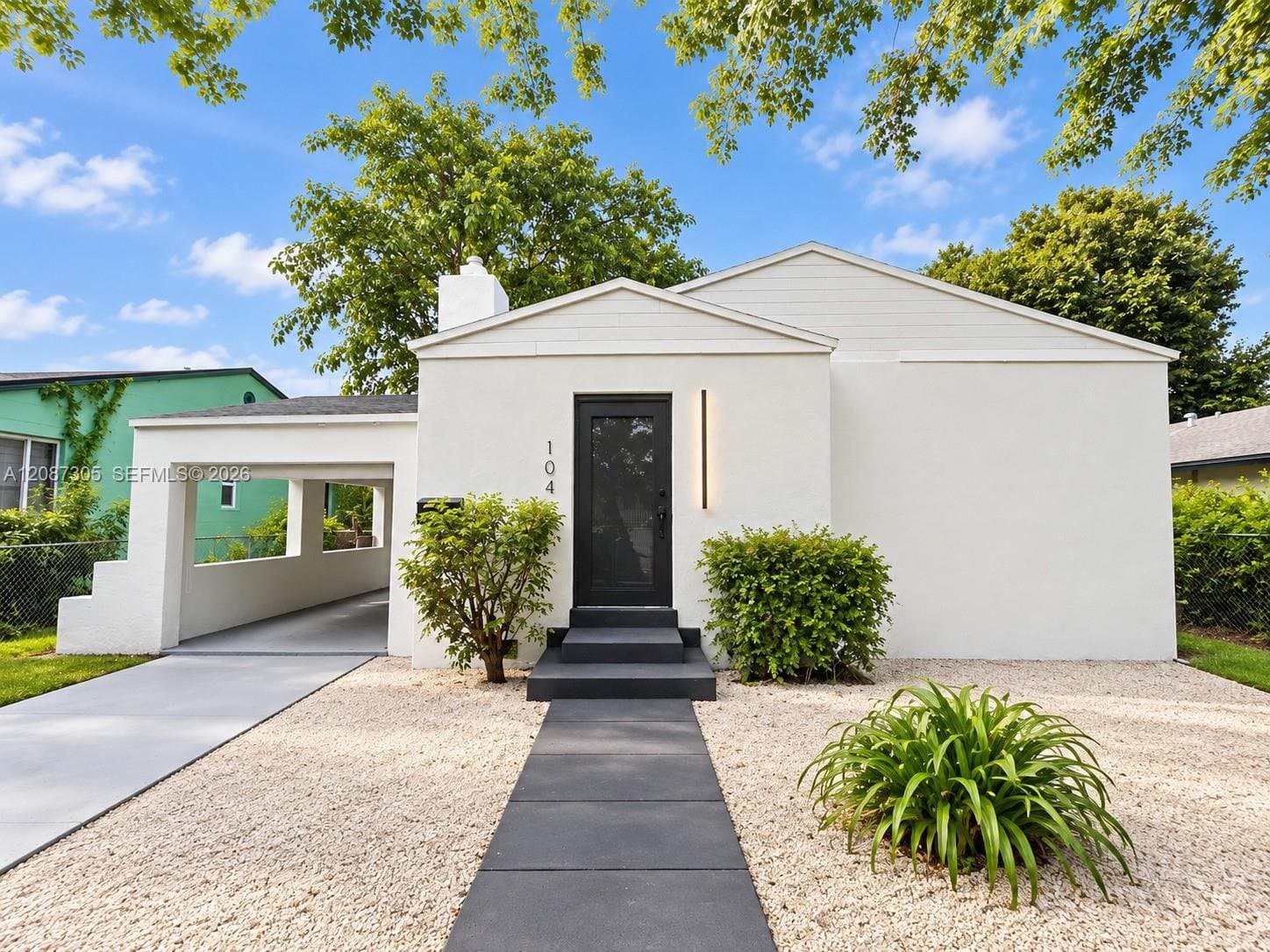 Miami House: 1043 NW 48th St