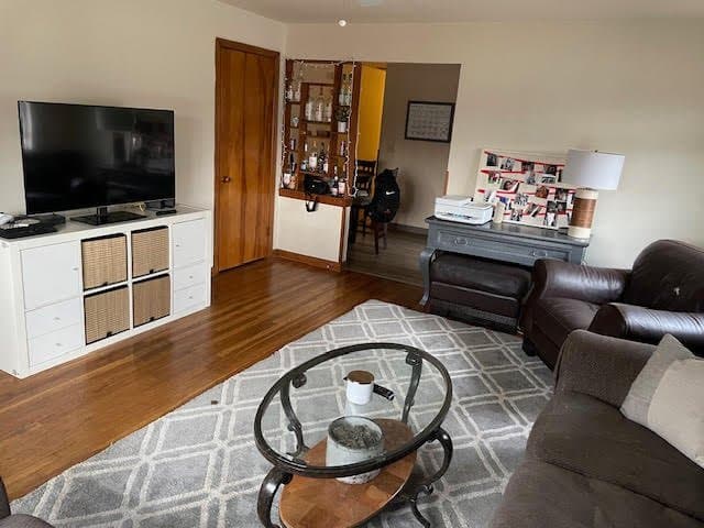 Westerville Apartment: 35 S Knox St