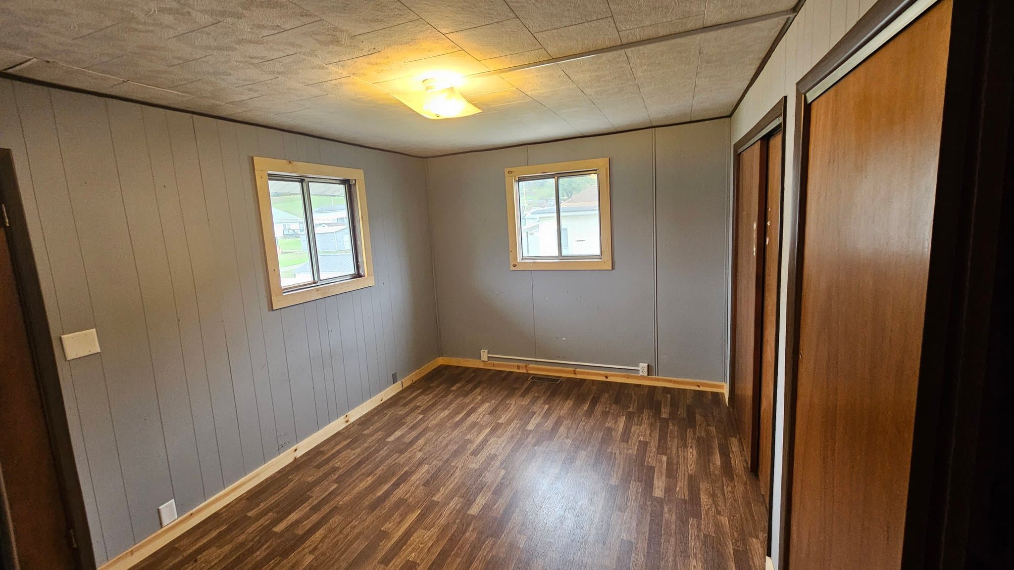 Glouster Multiplex: 23 Madison St