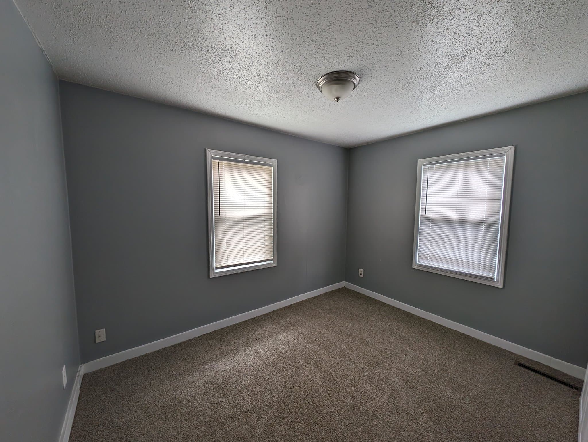 Kansas City House: 6118 Everett Ave