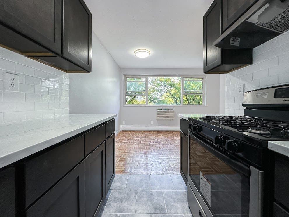 Elizabeth Apartment: 331 Elmora ave