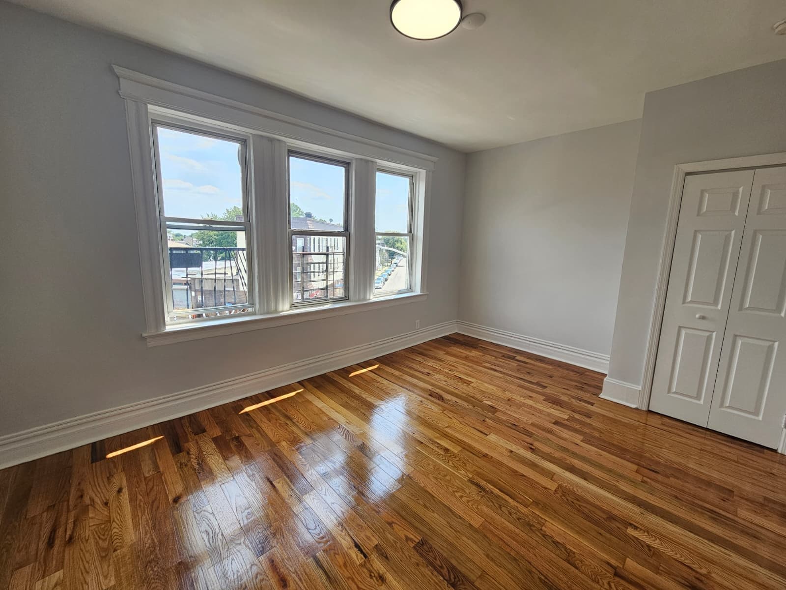 Irvington Single Room: 2 Chapman Place