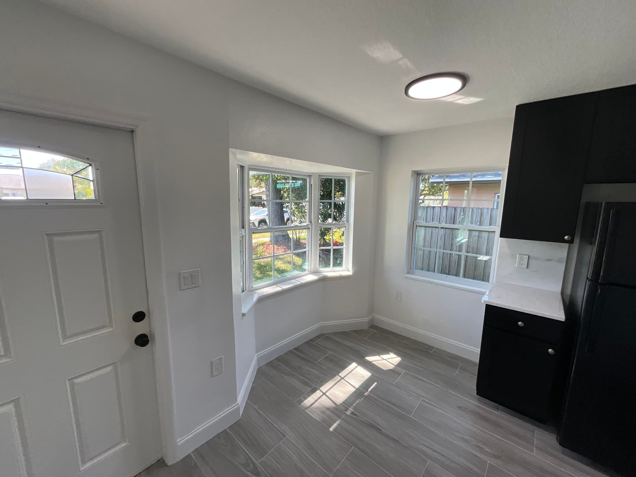 Saint Petersburg House: 759 90th Ave North