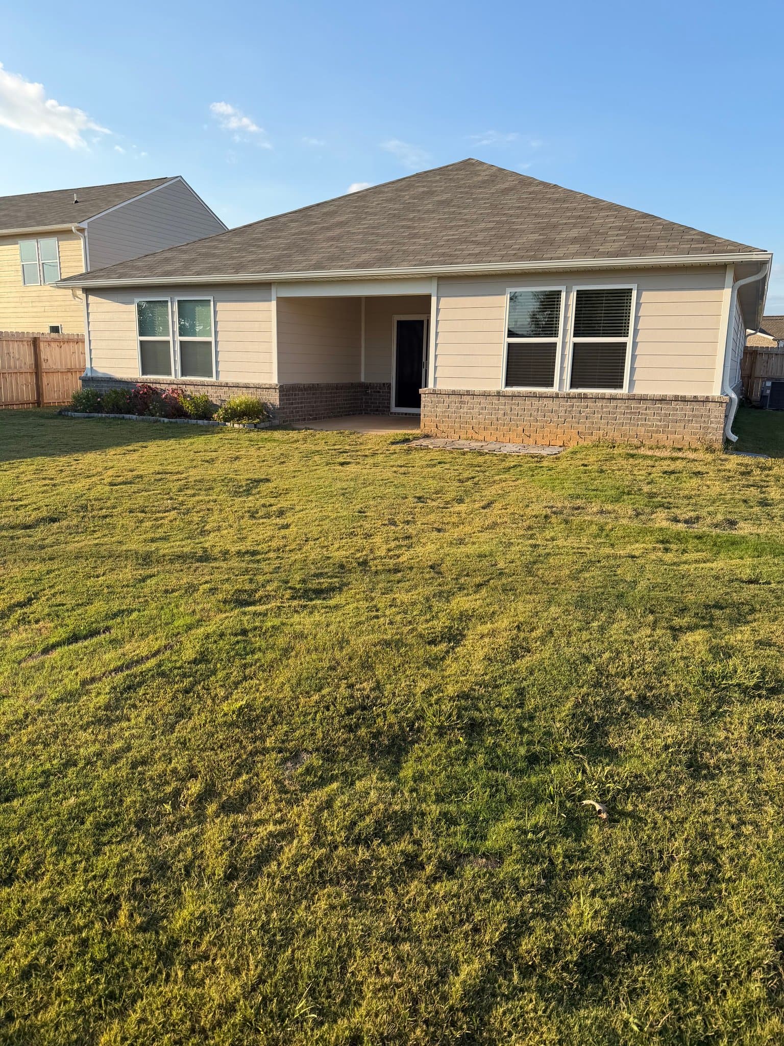 Owens Cross Roads House: 116 Vulcan St