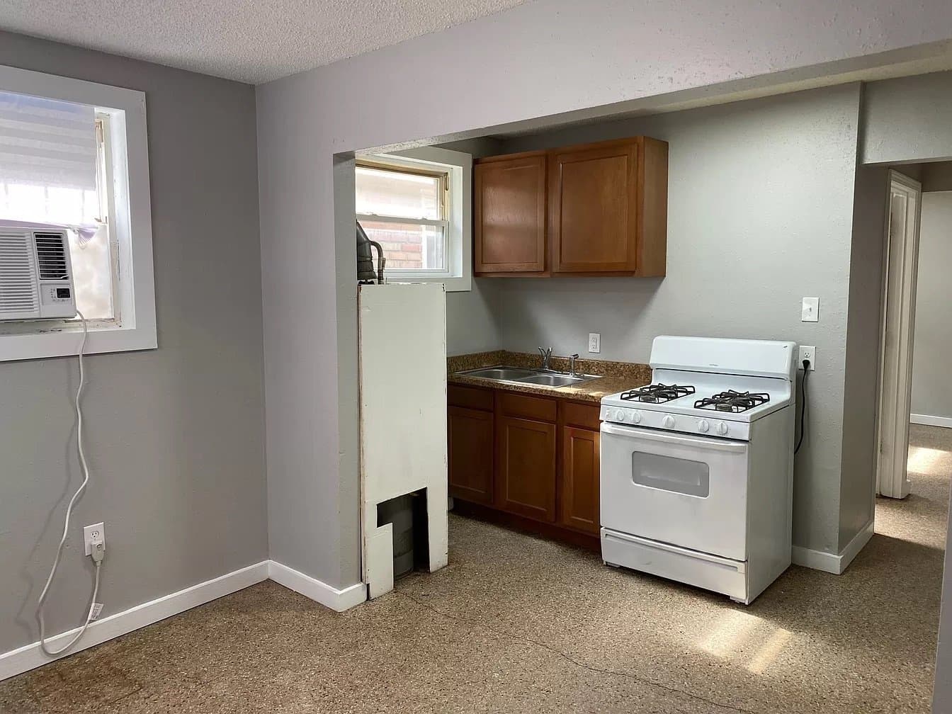 New Orleans Apartment: 2824 Pauger Street
