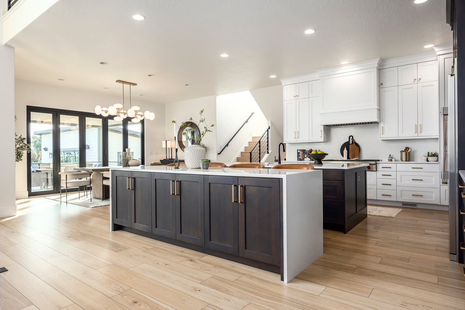 Highland House: 9825 N Willowbank Dr