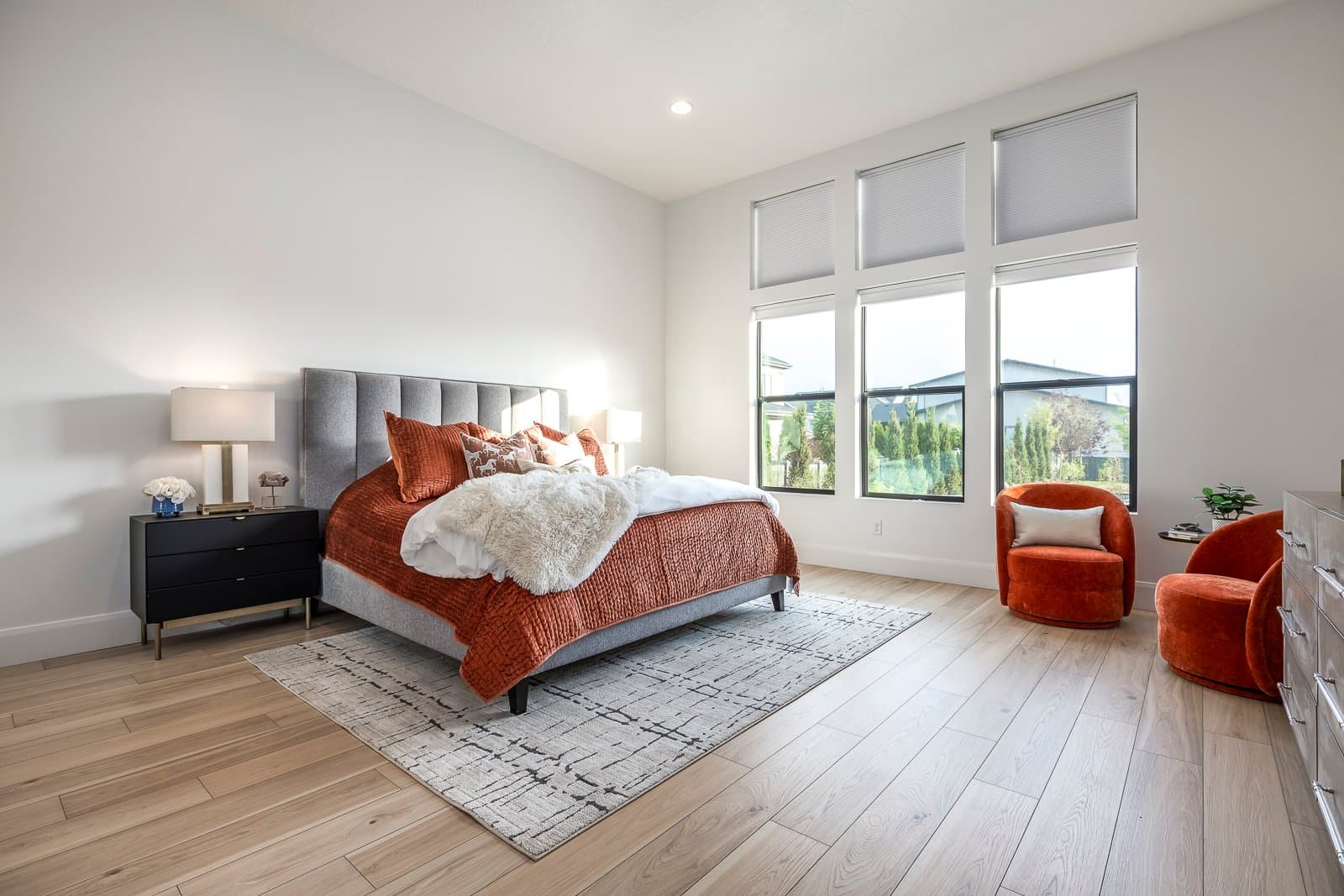 Highland House: 9825 N Willowbank Dr