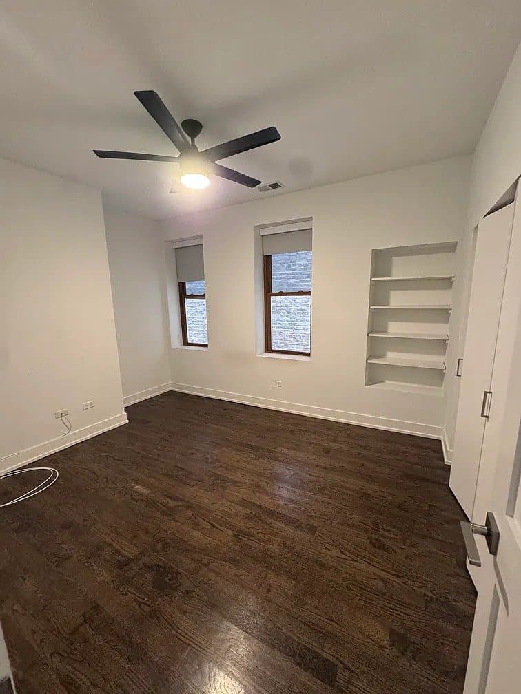 Chicago Apartment: 1418 W Blackhawk St