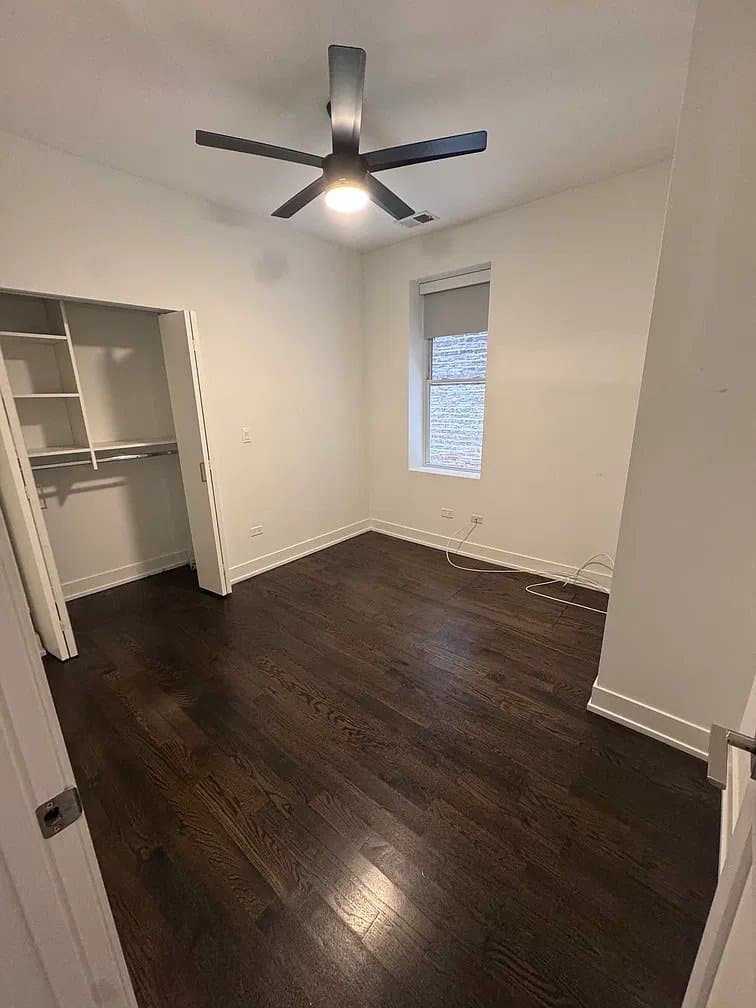 Chicago Apartment: 1418 W Blackhawk St