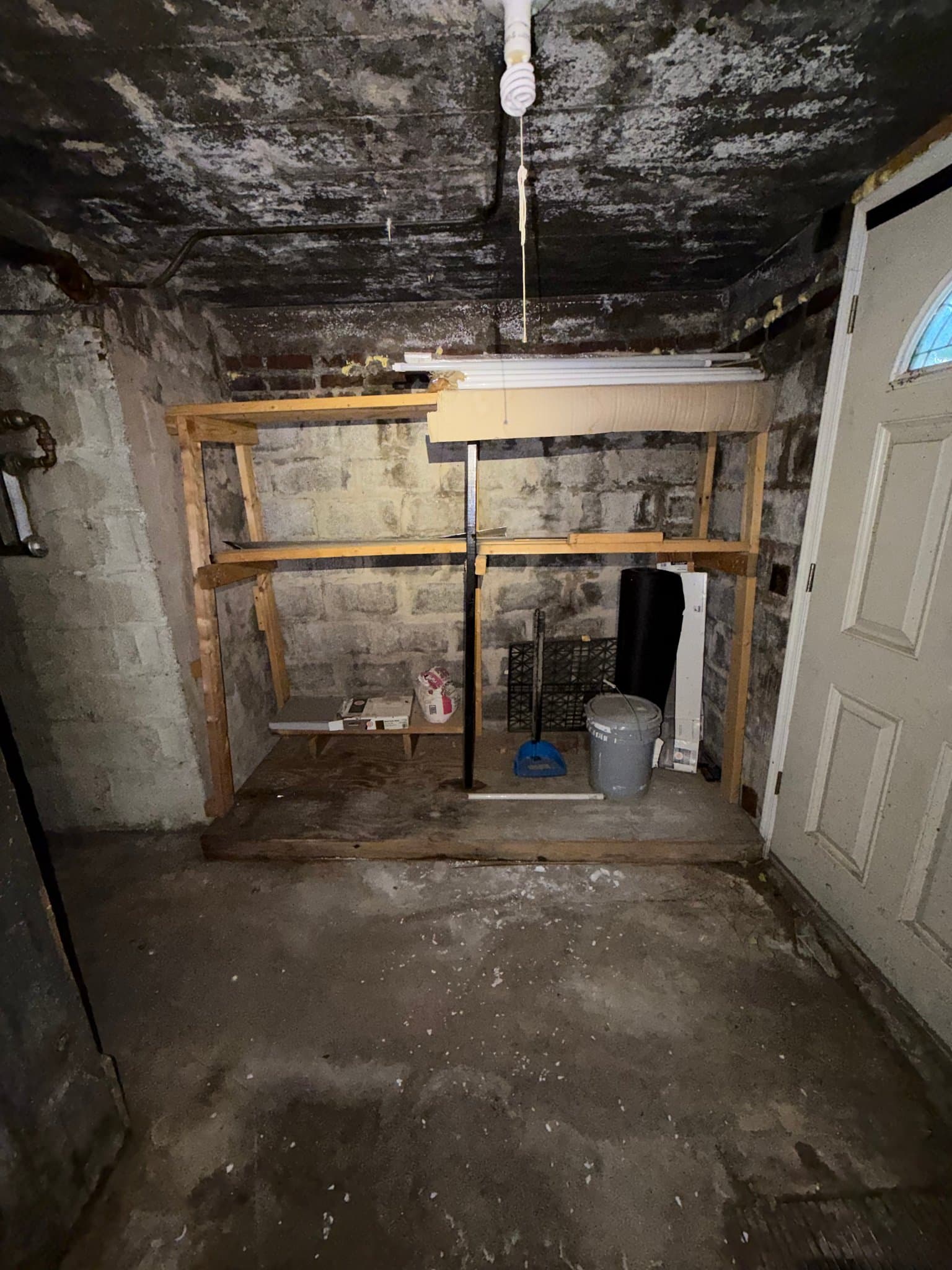 Baltimore Other: 823 N Woodington Rd