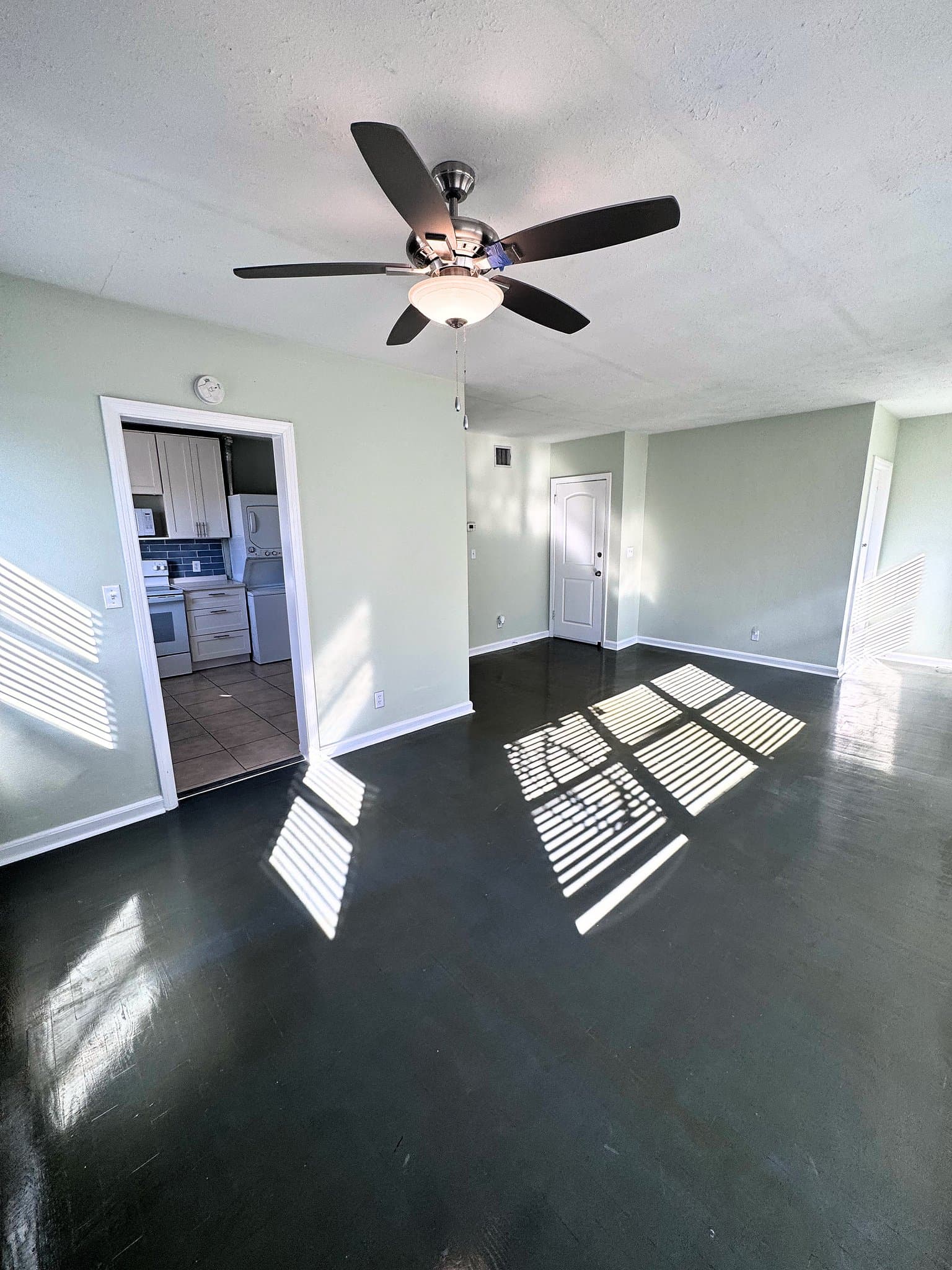 Jacksonville Multiplex: 2542-2544 Spring Park Rd