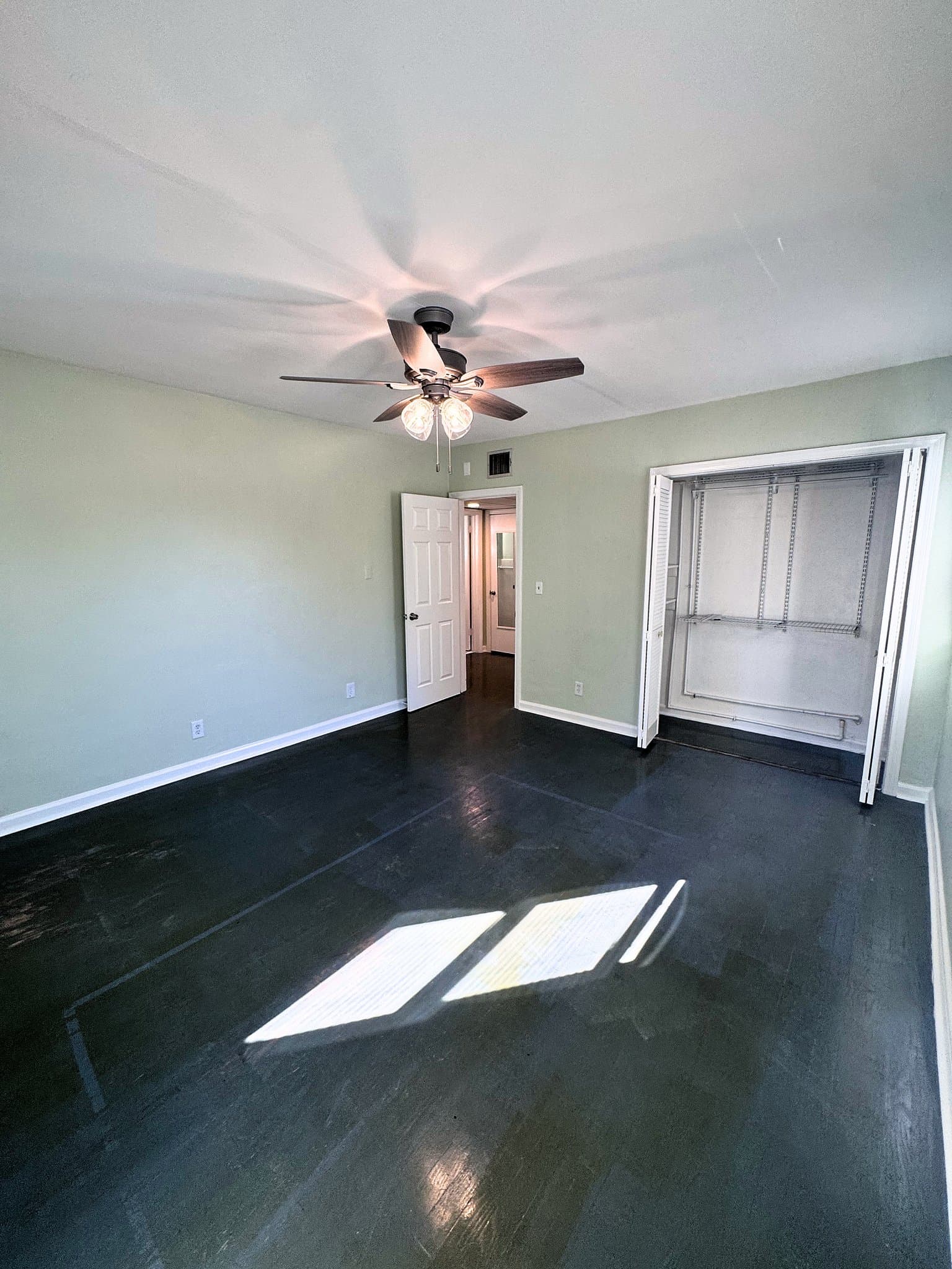 Jacksonville Multiplex: 2542-2544 Spring Park Rd