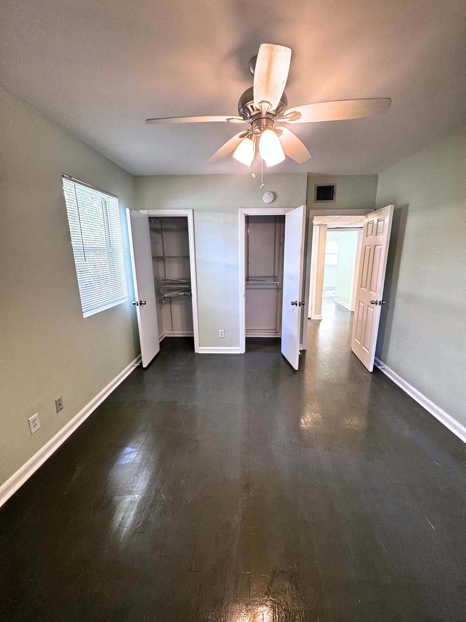 Jacksonville Multiplex: 2542-2544 Spring Park Rd
