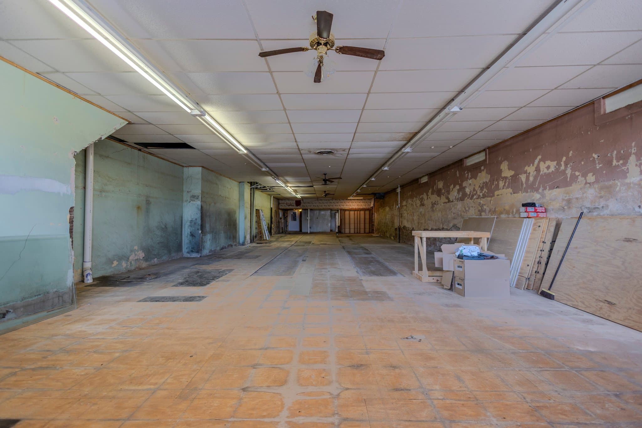 Cottonwood Other: 104 W Main St