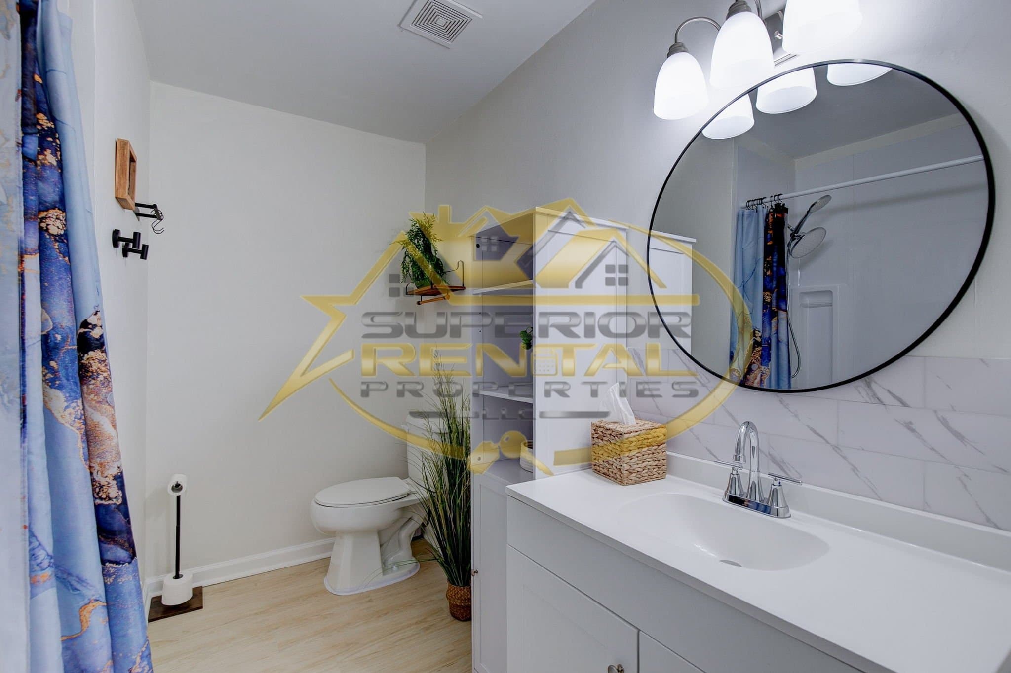 Columbia House: 15 Oberon Pl